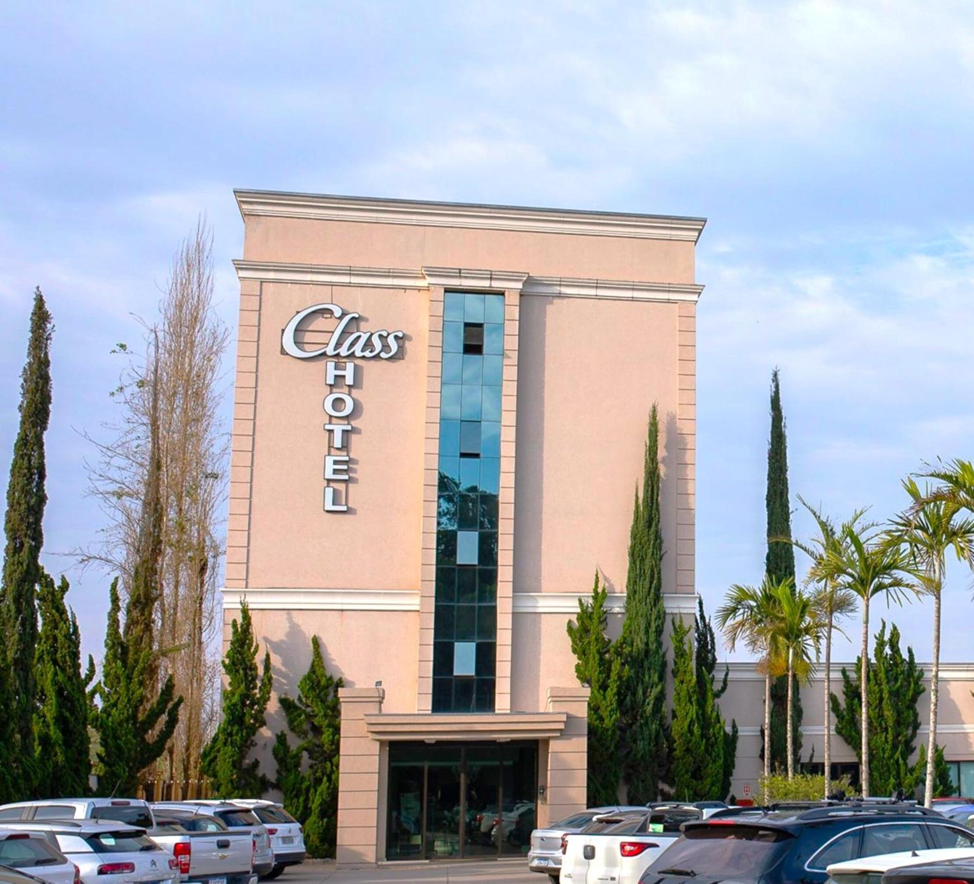Class Hotel Pouso Alegre Exterior photo